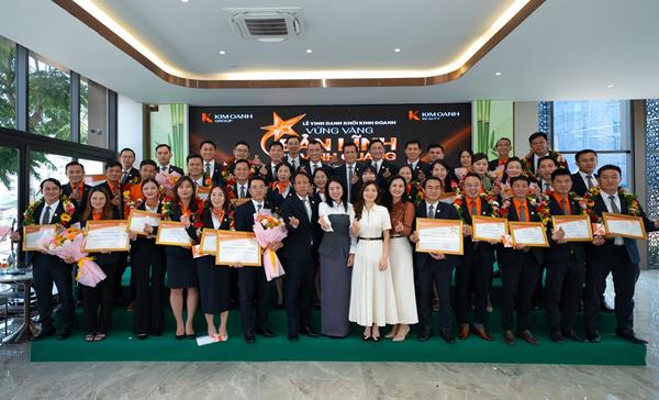 Kim Oanh Group vinh danh đội ngũ chiến binh kinh doanh