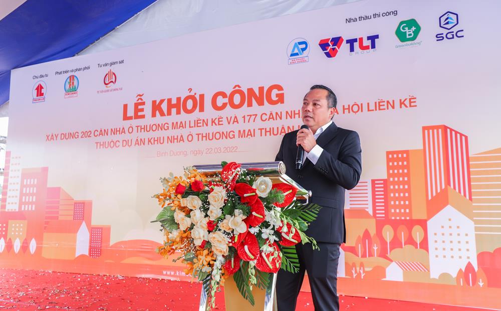 Đại diện Tập đoàn Kim Oanh phát biểu tại lễ khởi công