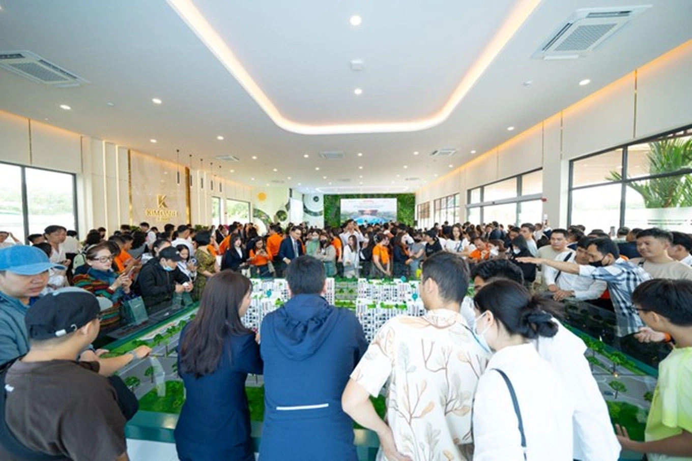 Không khí sôi động trong ngày khai trương Sales Gallery dự án K-Home Avenue (Ảnh: CĐT).