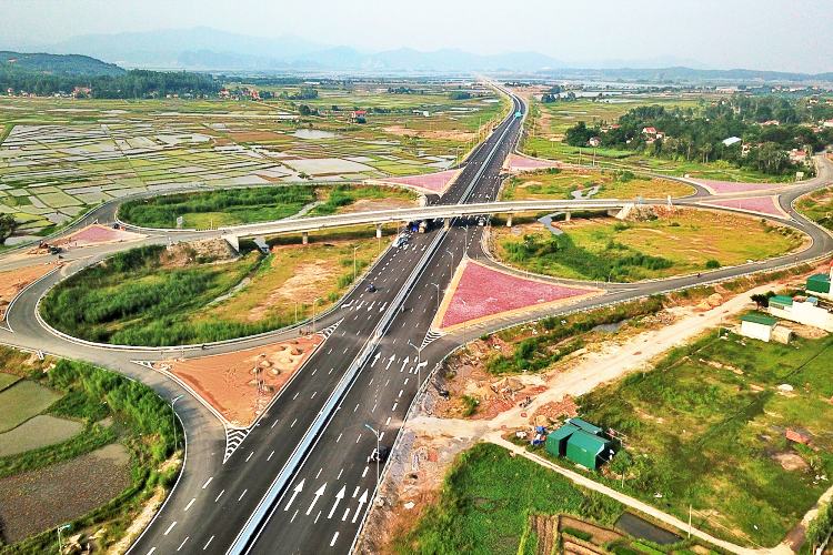 Lợi ích tuyến cao tốc Thành phố Hồ Chí Minh - Chơn Thành mang lại